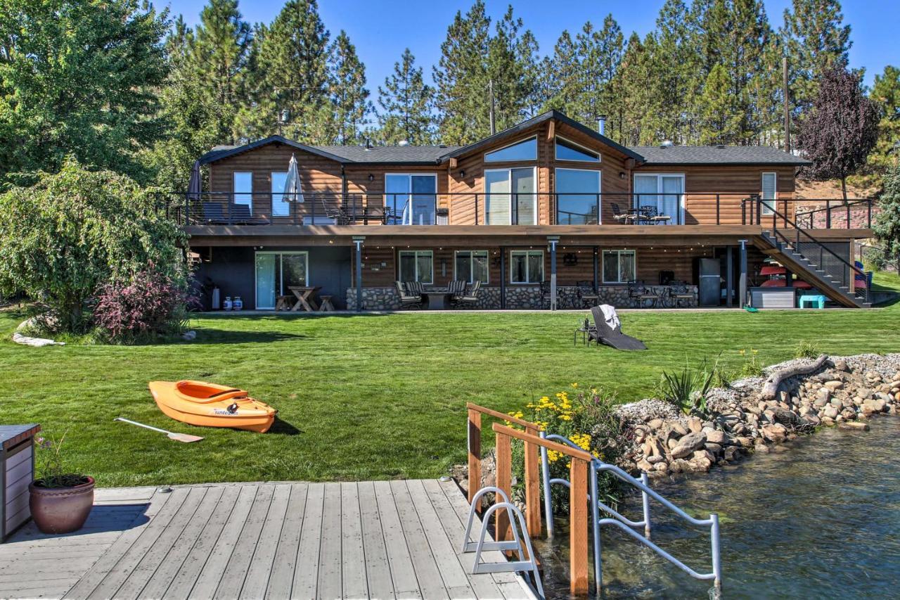 Lakefront Retreat With Kayaks, Paddle Boards And Deck! Villa Nine Mile Falls Exterior photo